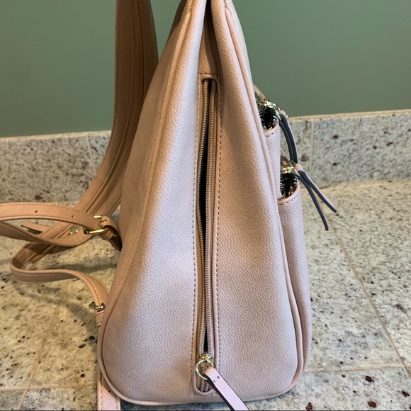 Nanette Lepore Terence Convertible Sling w/Printed Lining Blush One Size - Picture 16 of 16